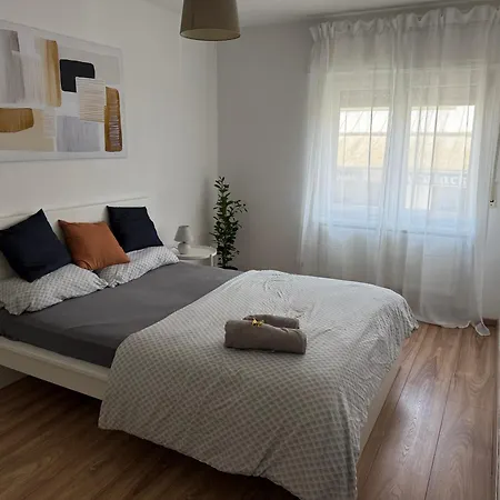 3 Bedrooms Queensize Apartmán *